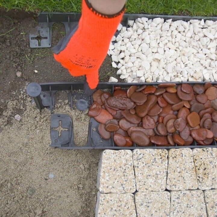 10 - 50 Metre FLEXIBLE GARDEN BORDER GRASS LAWN PATH EDGING WITH PLASTIC PEGS - Image 6