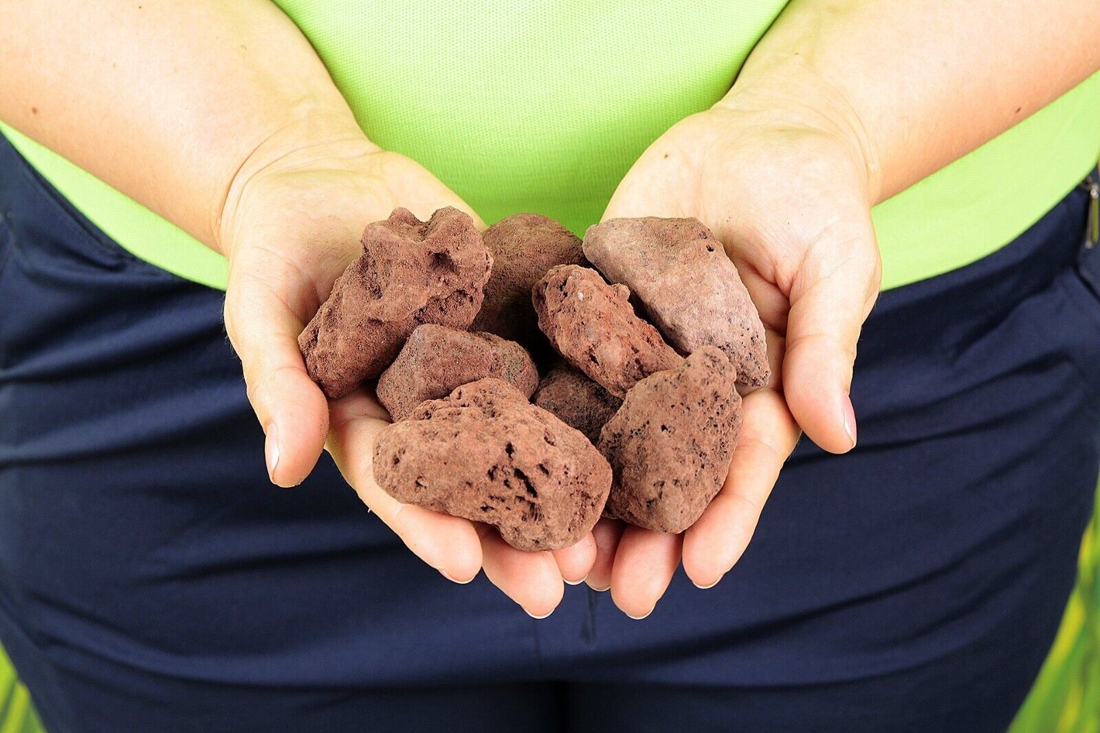 Lava Rocks for Gas Barbecues BBQ Fire Pit Chiminea Aquarium Lava Rock 4-8cm - Image 10