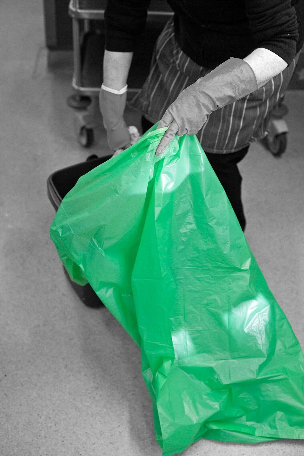 COLOURED BLACK CLEAR STRONG REFUSE SACKS BAGS BIN LINERS RUBBISH BAGS UK MADE - Image 4